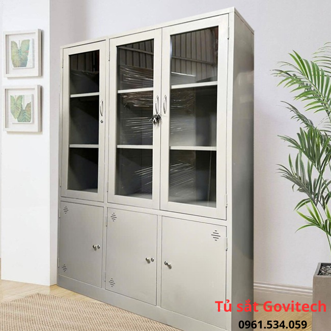 tu-sat-van-phong-3-canh-kinh