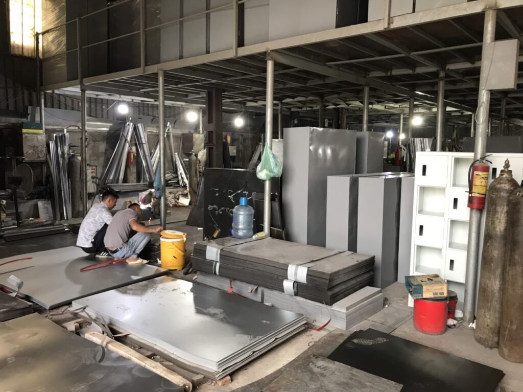 xưởng sản xuất tủ sắt giá rẻ tại Hà Nội